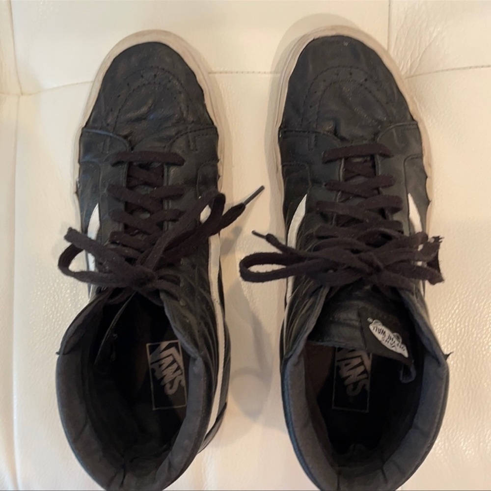 VANS MENS BLACK HIGH TOP LEATHER SNEAKERS SIZE 12